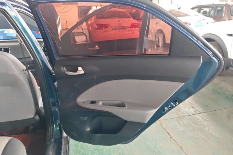 Used Kia Pegas 2017 1.4L Automatic Value Edition Right Rear Door Interior