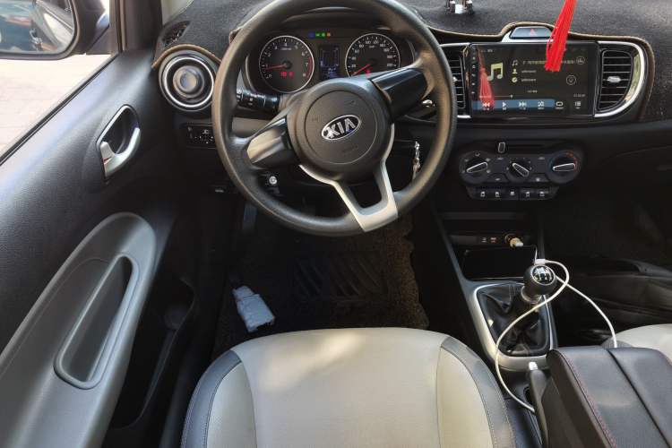 Used Kia Pegas 2017 1.4L Manual Value Edition Steering Wheel