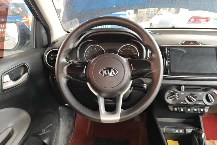 Used Kia Pegas 2017 1.4L Automatic Value Edition Steering Wheel