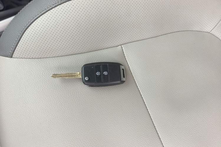 Used Kia Pegas 2017 1.4L Manual Value Edition Vehicle Key