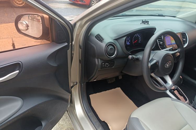 Used Kia Pegas 2017 1.4L Automatic Value Edition Driver Seat