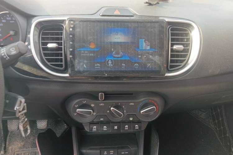 Used Kia Pegas 2017 1.4L Manual Value Edition Audio And AC Panel