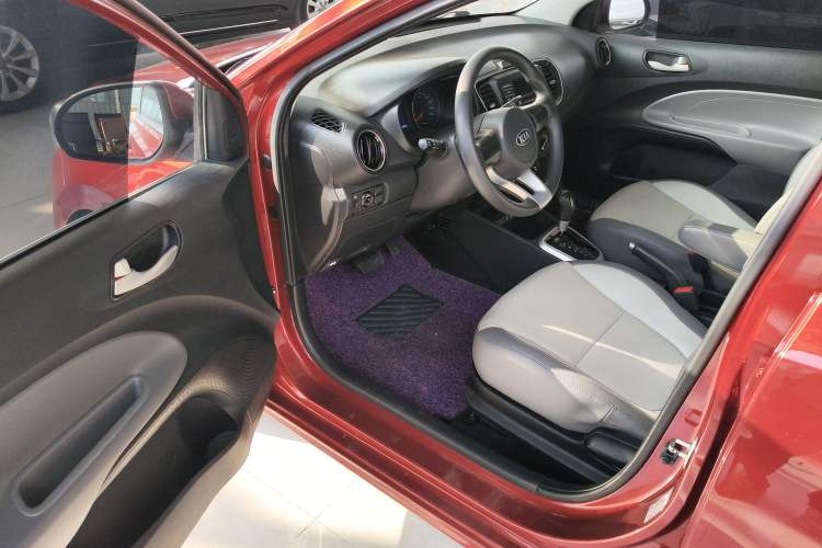 Used Kia Pegas 2017 1.4L Automatic Value Edition Driver Seat