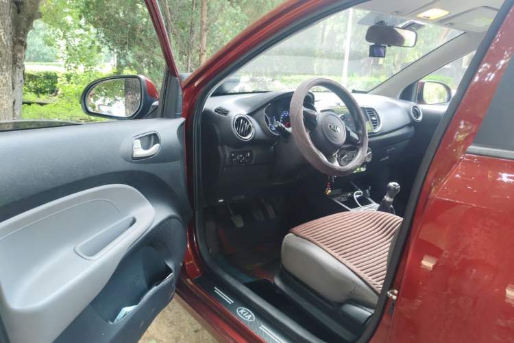 Used Kia Pegas 2017 1.4L Manual Value Edition Driver Seat