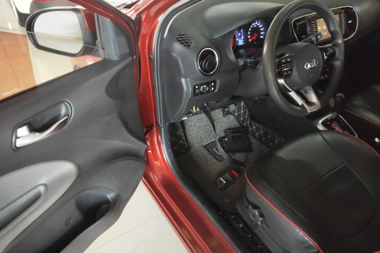 Used Kia Pegas 2017 1.4L Automatic Deluxe Edition Driver Seat