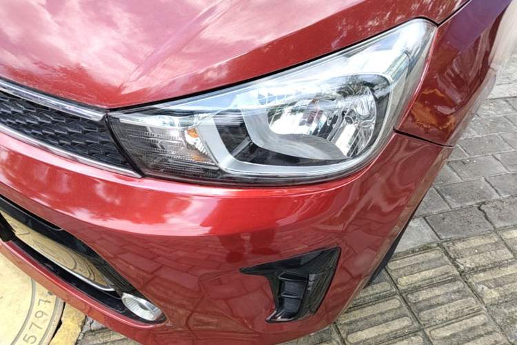 Used Kia Pegas 2017 1.4L Automatic Deluxe Edition Left Front Headlight