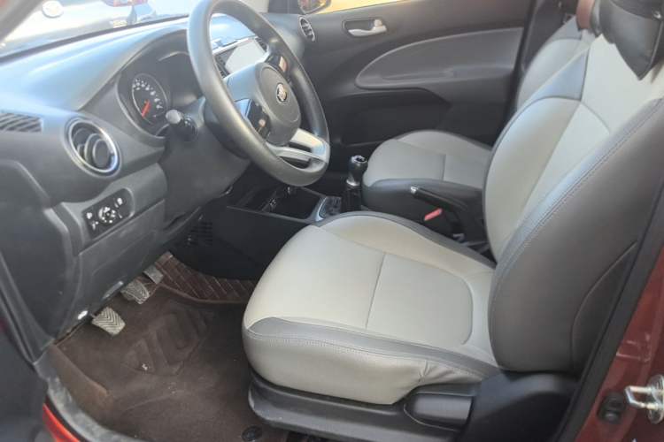 Used Kia Pegas 2017 1.4L Manual Value Edition Left Front Seat