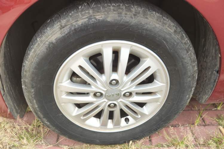 Used Kia Pegas 2017 1.4L Manual Fashion Edition Smart Left Front Wheel Hub
