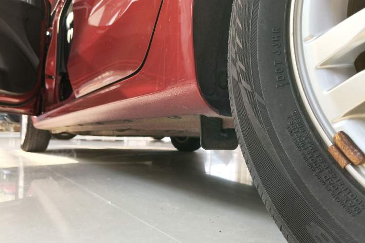 Used Kia Pegas 2017 1.4L Automatic Value Edition Left Side Sill