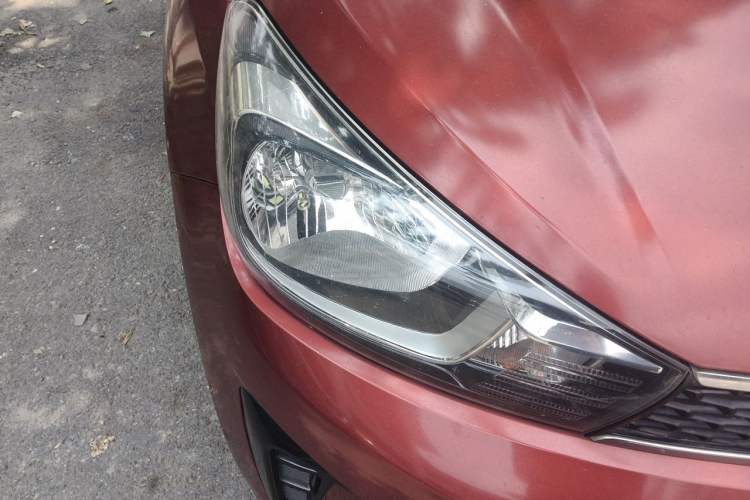 Used Kia Pegas 2017 1.4L Manual Fashion Edition Smart Right Front Headlight