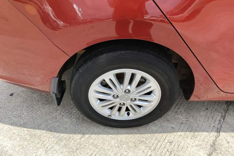Used Kia Pegas 2017 1.4L Automatic Deluxe Edition Right Rear Wheel Hub