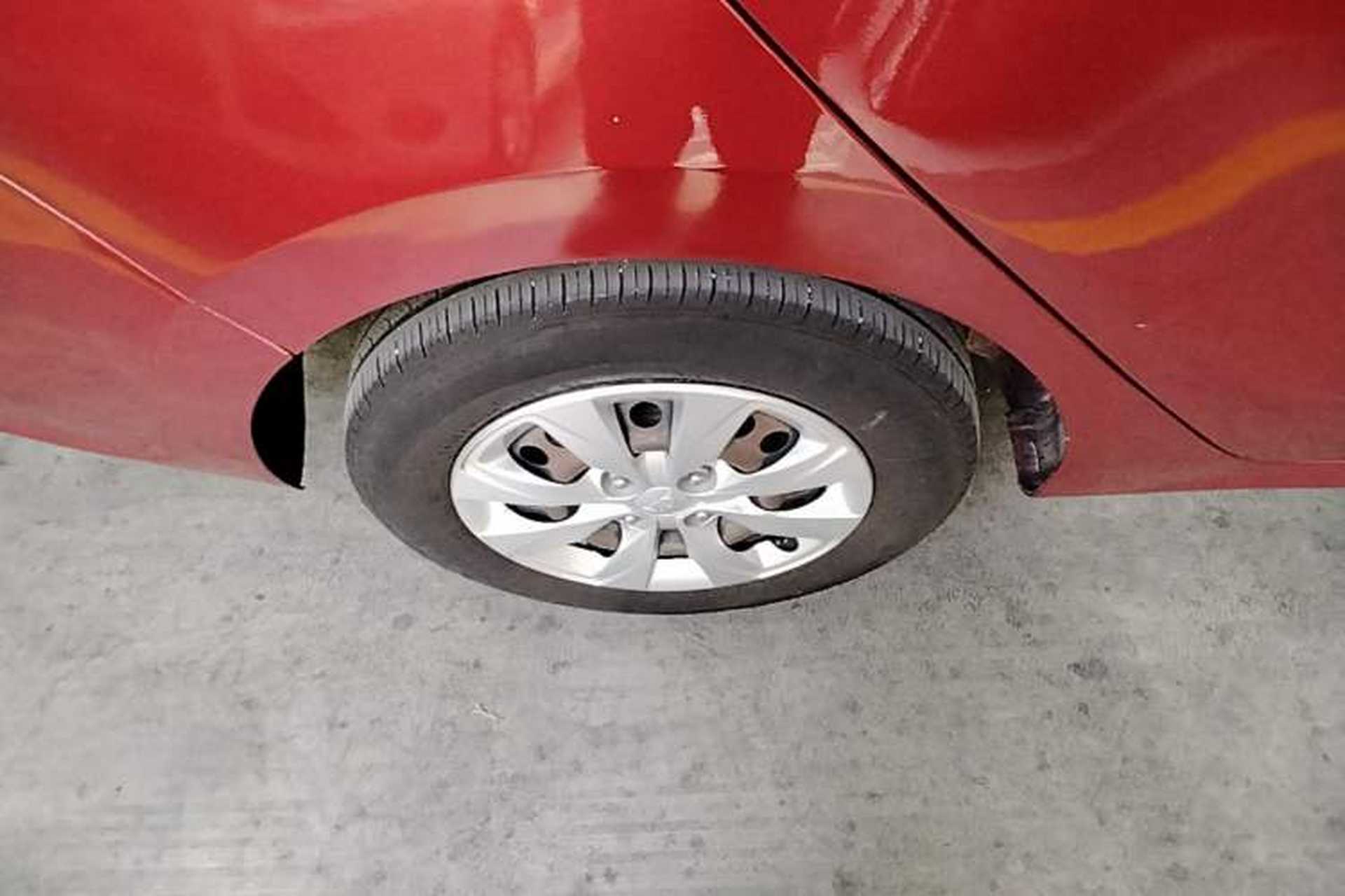 Used Kia Pegas 2017 1.4L Manual Fashion Edition Smart Right Rear Wheel Hub