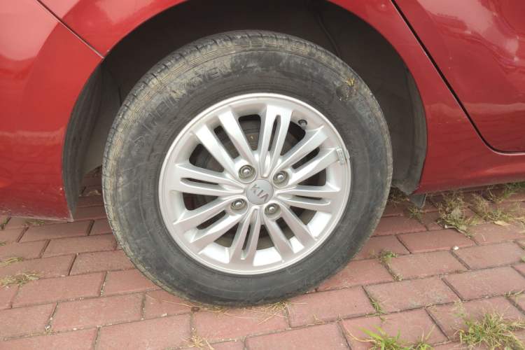 Used Kia Pegas 2017 1.4L Manual Fashion Edition Smart Right Rear Wheel Hub