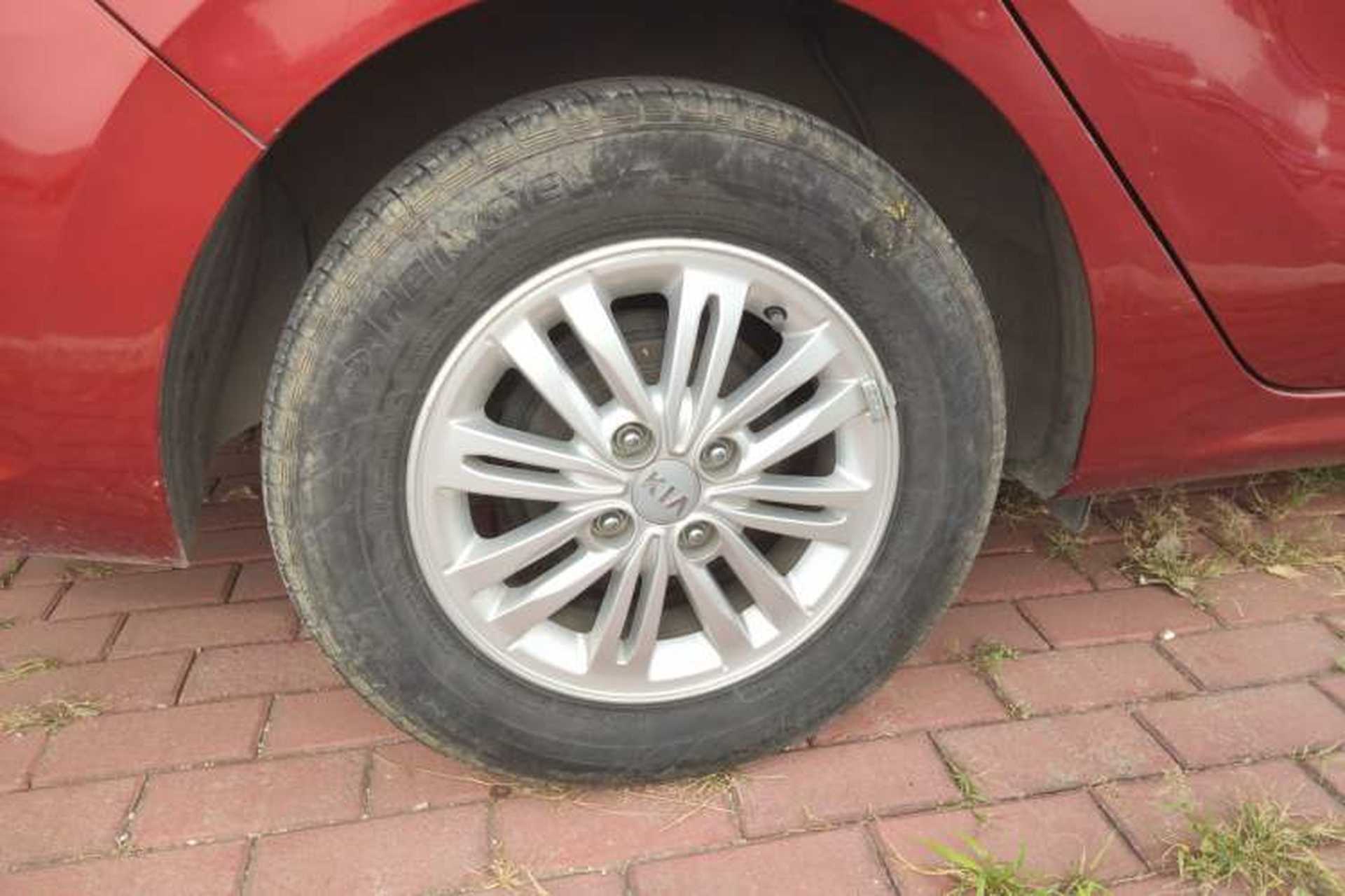 Used Kia Pegas 2017 1.4L Manual Fashion Edition Smart Right Rear Wheel Hub