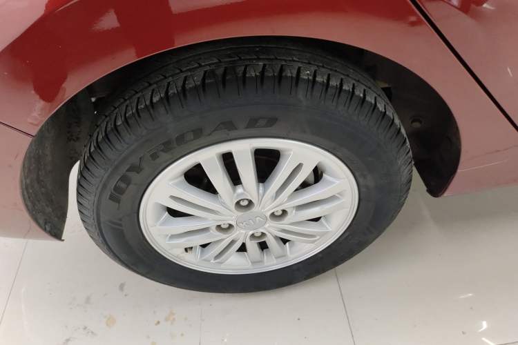 Used Kia Pegas 2017 1.4L Automatic Value Edition Right Rear Wheel Hub