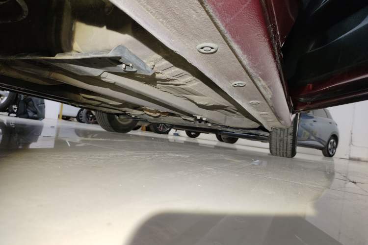 Used Kia Pegas 2017 1.4L Automatic Value Edition Right Side Sill