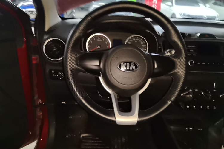 Used Kia Pegas 2017 1.4L Automatic Value Edition Steering Wheel