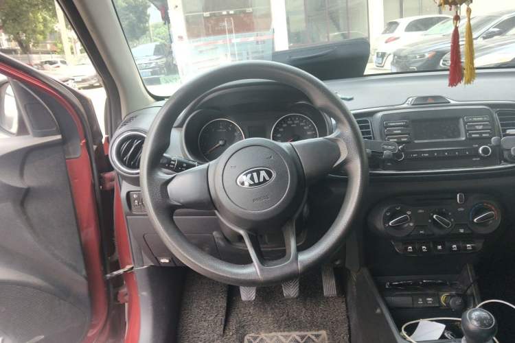 Used Kia Pegas 2017 1.4L Manual Fashion Edition Smart Steering Wheel