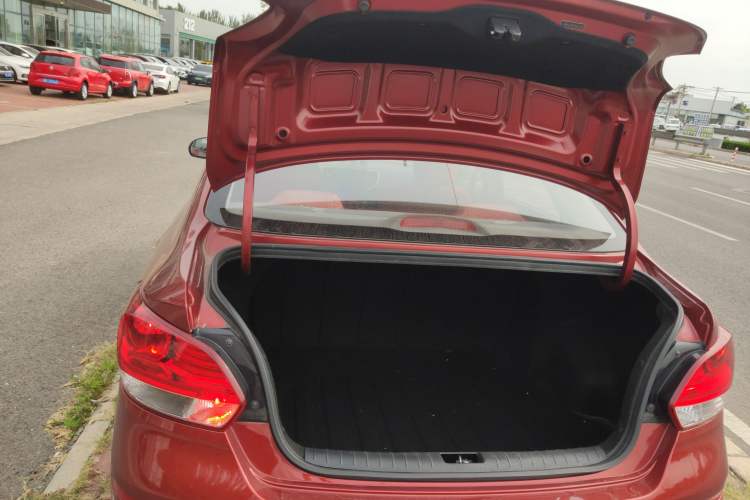 Used Kia Pegas 2017 1.4L Manual Fashion Edition Smart Trunk