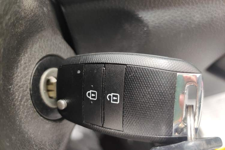 Used Kia Pegas 2017 1.4L Automatic Value Edition Vehicle Key