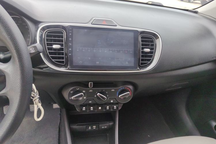 Used Kia Pegas 2017 1.4L Manual Value Edition Audio And AC Panel