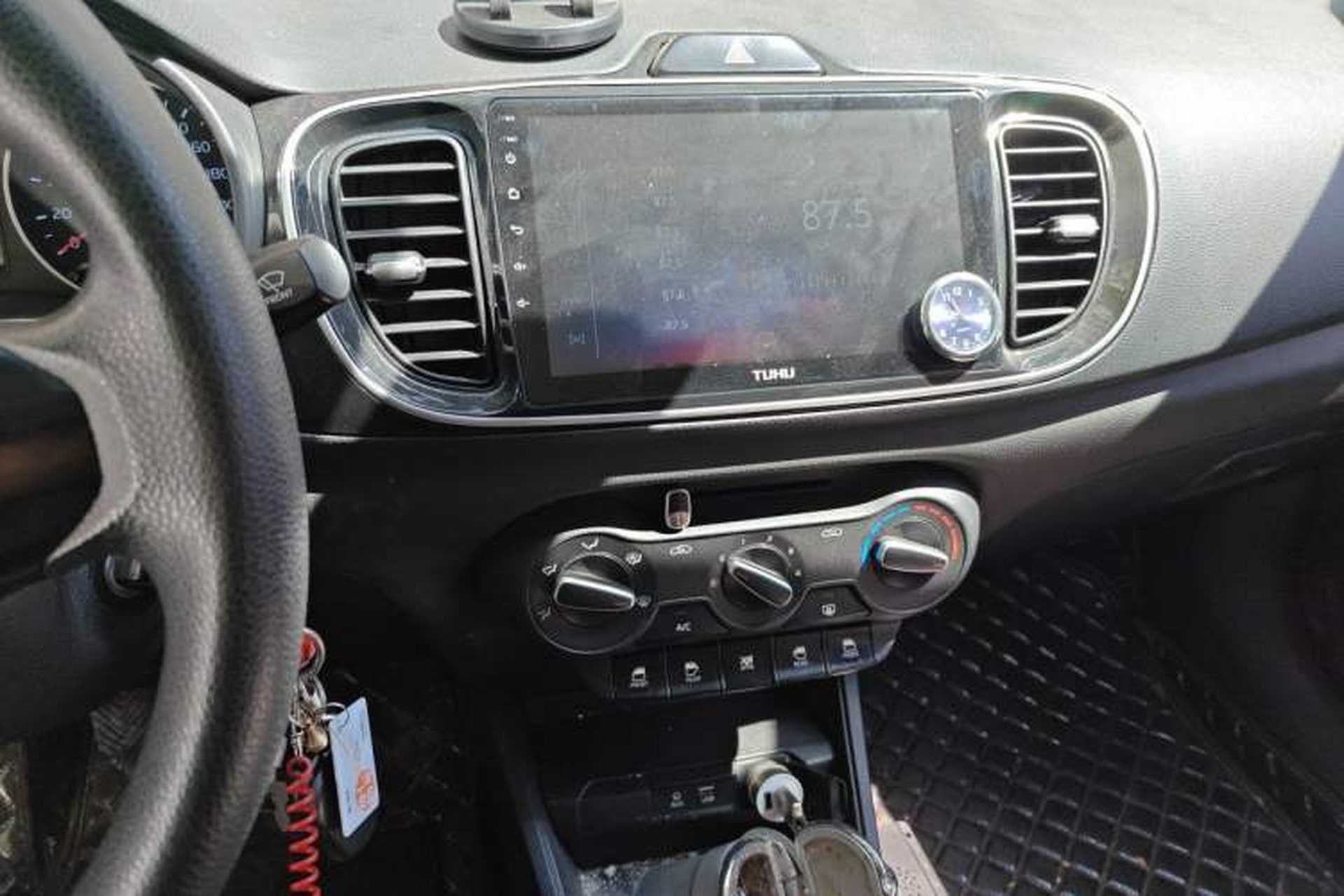 Used Kia Pegas 2017 1.4L Manual Value Edition Audio And AC Panel