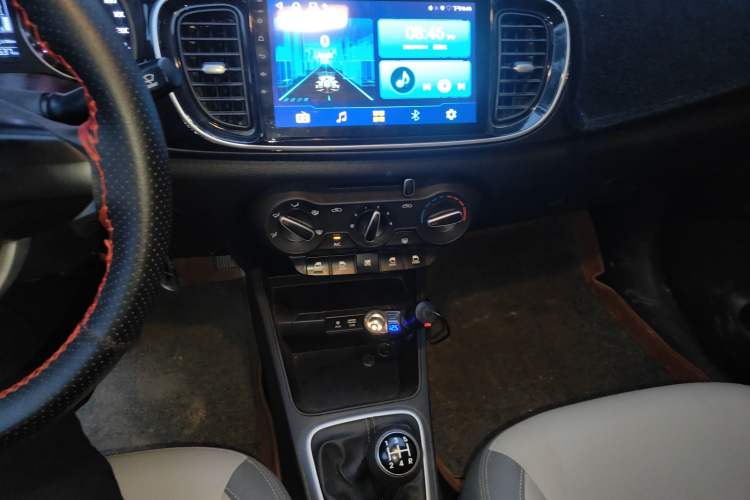 Used Kia Pegas 2017 1.4L Manual Value Edition Audio And AC Panel