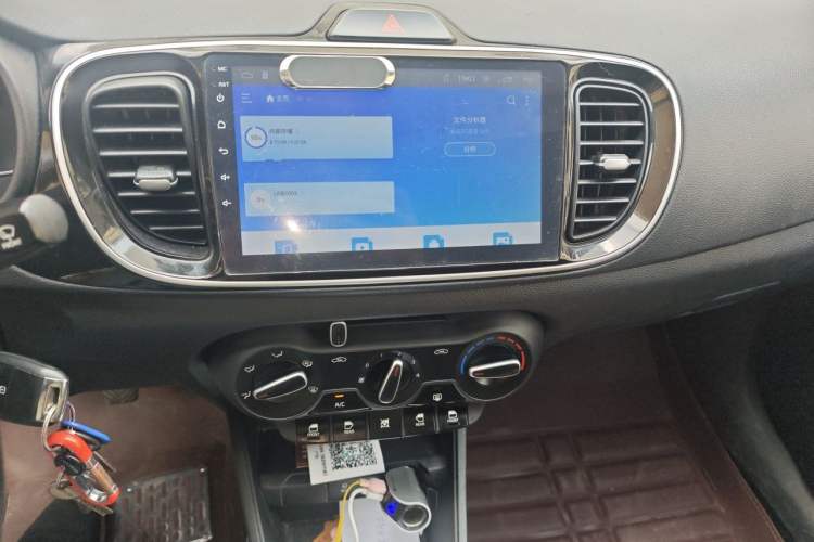 Used Kia Pegas 2017 1.4L Manual Value Edition Audio And AC Panel