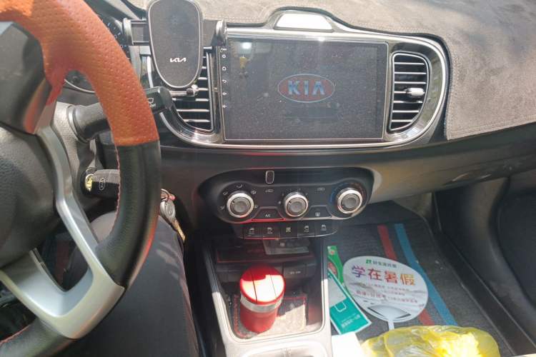Used Kia Pegas 2017 1.4L Manual Value Edition Audio And AC Panel
