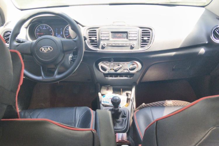 Used Kia Pegas 2017 1.4L Manual Fashion Edition Smart Center Console