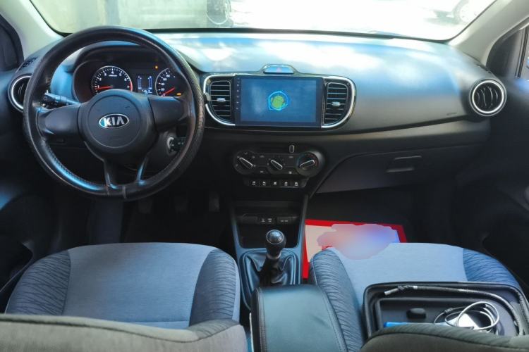 Used Kia Pegas 2017 1.4L Manual Fashion Edition Smart Center Console