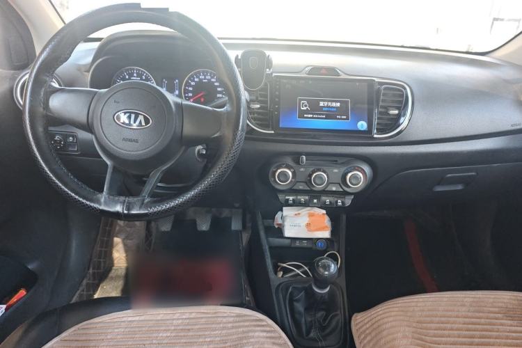Used Kia Pegas 2017 1.4L Manual Fashion Edition Smart Center Console