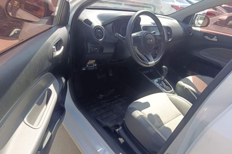 Used Kia Pegas 2017 1.4L Automatic Value Edition Driver Seat