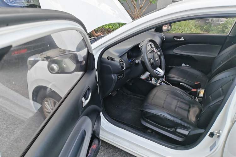 Used Kia Pegas 2017 1.4L Automatic Value Edition Driver Seat