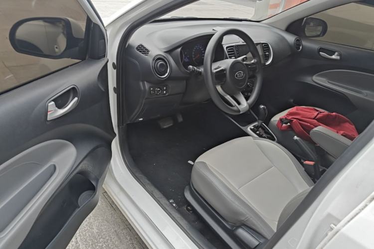 Used Kia Pegas 2017 1.4L Automatic Value Edition Driver Seat