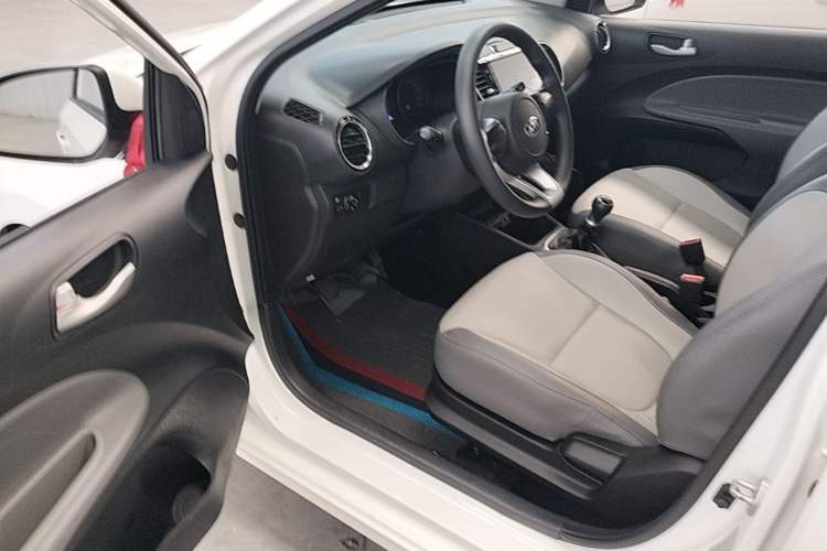Used Kia Pegas 2017 1.4L Manual Value Edition Driver Seat