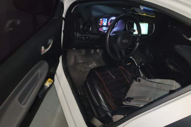Used Kia Pegas 2017 1.4L Manual Fashion Edition Smart Driver Seat