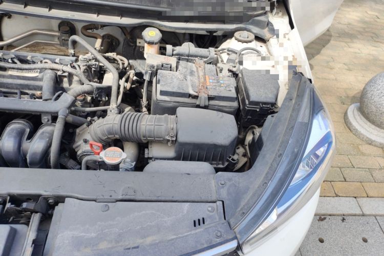 Used Kia Pegas 2017 1.4L Automatic Deluxe Edition Engine Bay Left
