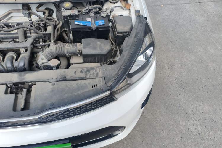 Used Kia Pegas 2017 1.4L Manual Value Edition Engine Bay Left