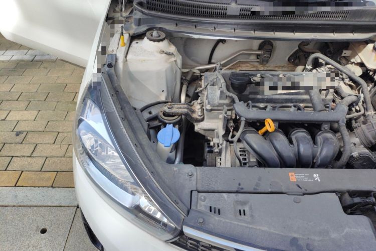 Used Kia Pegas 2017 1.4L Automatic Deluxe Edition Engine Bay Right