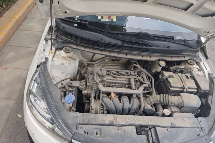 Used Kia Pegas 2017 1.4L Manual Value Edition Engine Bay Right
