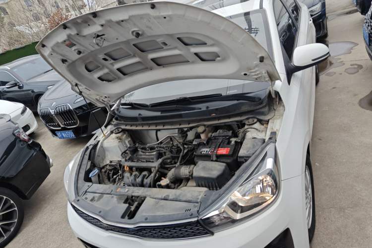 Used Kia Pegas 2017 1.4L Automatic Value Edition Engine Bay
