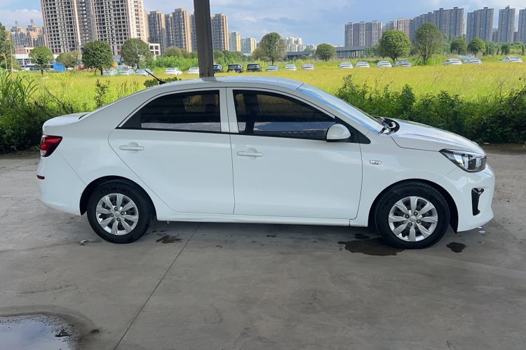 Used Kia Pegas 2017 1.4L Manual Fashion Edition Smart Exterior 2