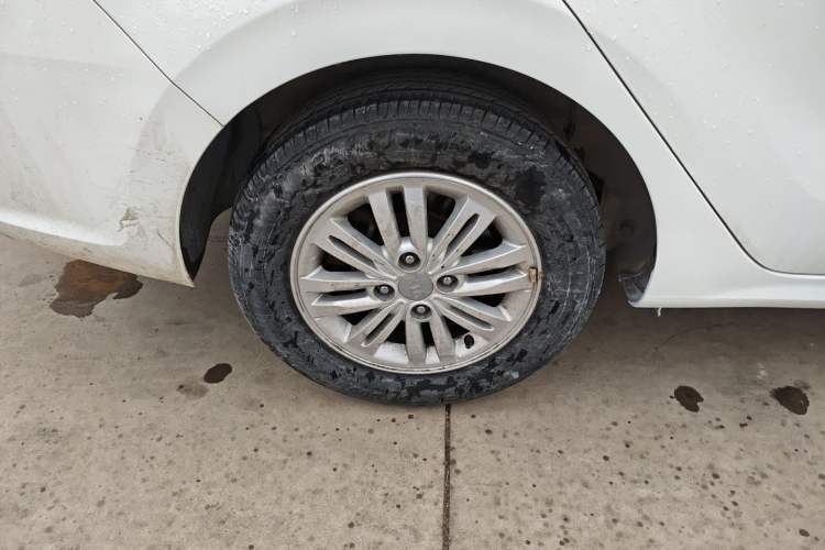 Used Kia Pegas 2017 1.4L Manual Value Edition Exterior 5
