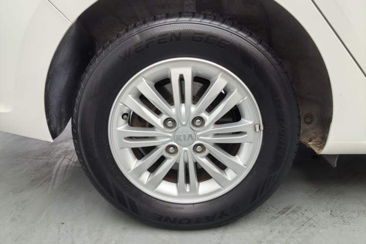 Used Kia Pegas 2017 1.4L Manual Value Edition Exterior 5
