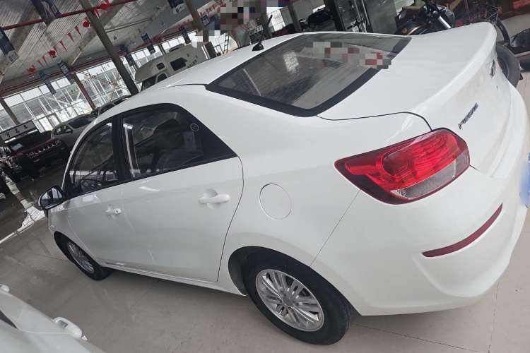 Used Kia Pegas 2017 1.4L Automatic Value Edition Exterior 5