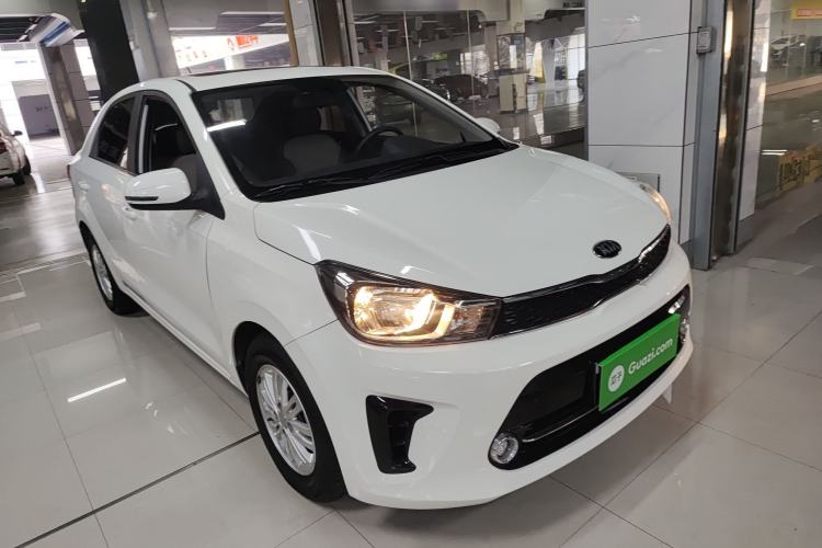 Used Kia Pegas 2017 1.4L Automatic Value Edition Front Right 45 Deg