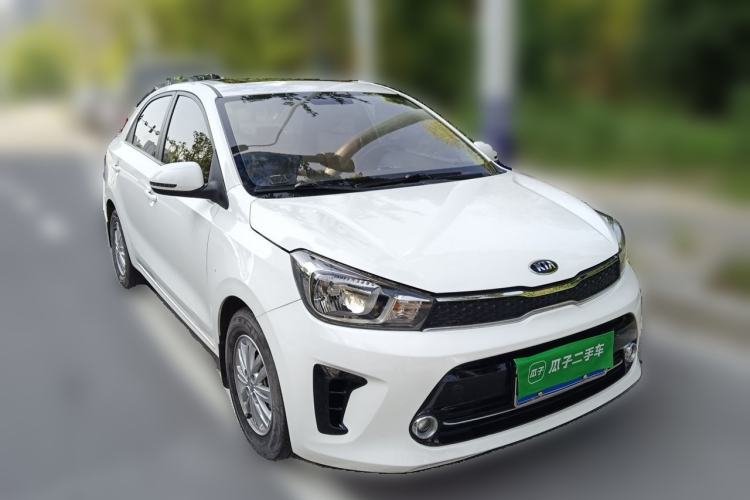 Used Kia Pegas 2017 1.4L Automatic Value Edition Front Right 45 Deg