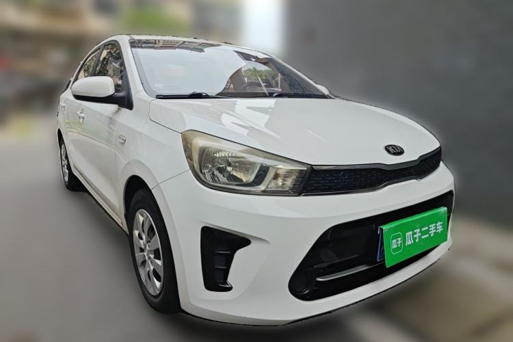 Used Kia Pegas 2017 1.4L Manual Fashion Edition Smart Front Right 45 Deg