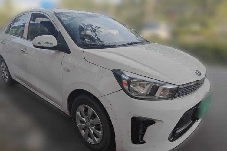 Used Kia Pegas 2017 1.4L Manual Fashion Edition Smart Front Right 45 Deg